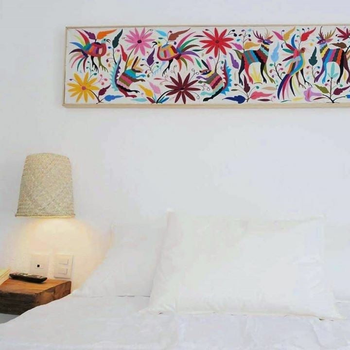 Otomi Horizontal table/bed runner, Multicolor