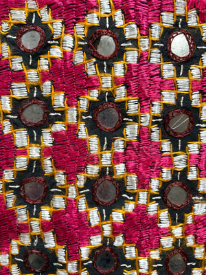 Gujurati textile, Kutch embroidery – Collector's Item