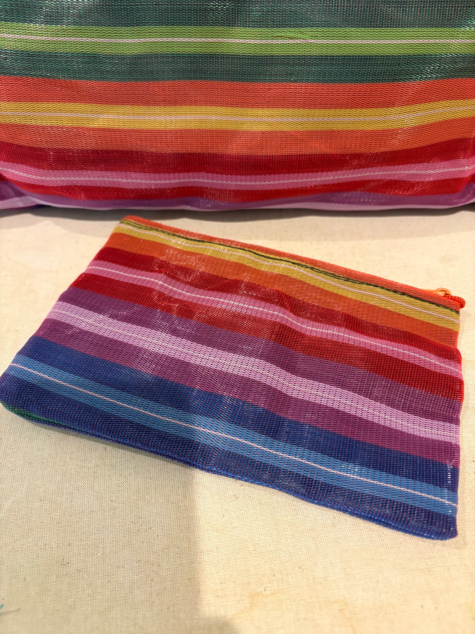 Bag and wallet, made of recycled plastic, Mexico