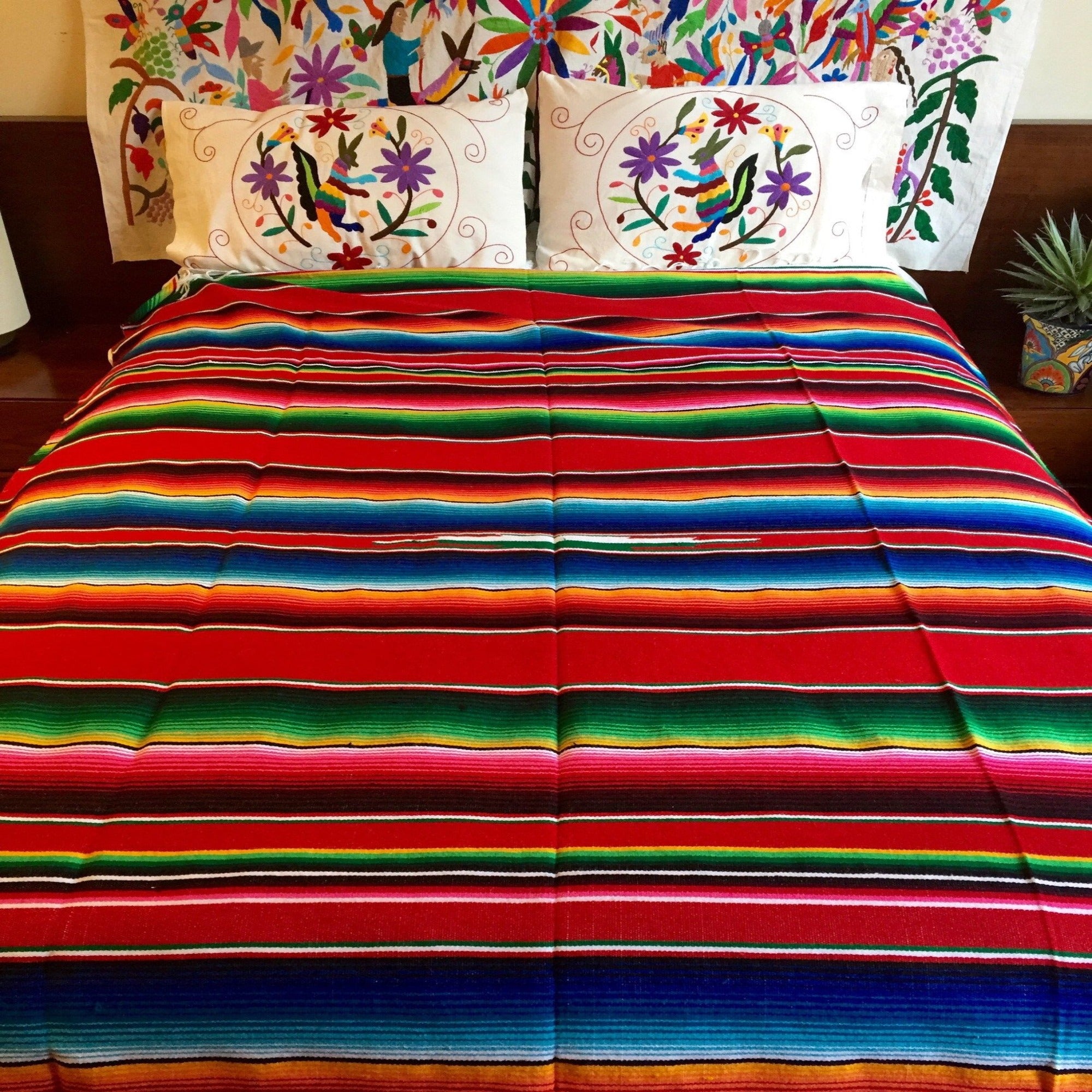 Handwoven tablecloth/blanket from Oaxaca, Mexico 'Serape'