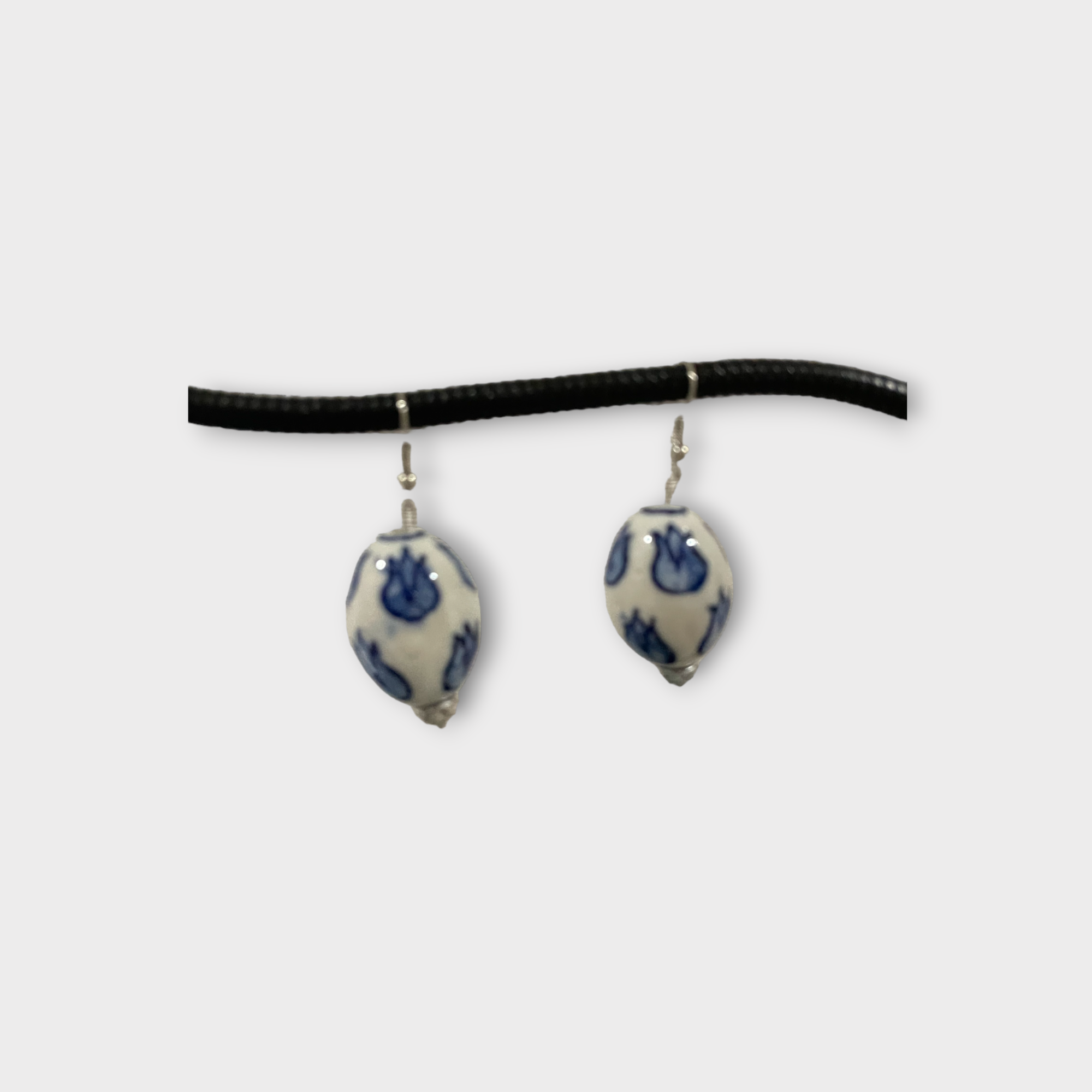 Delft blue ceramic earrings TULIP