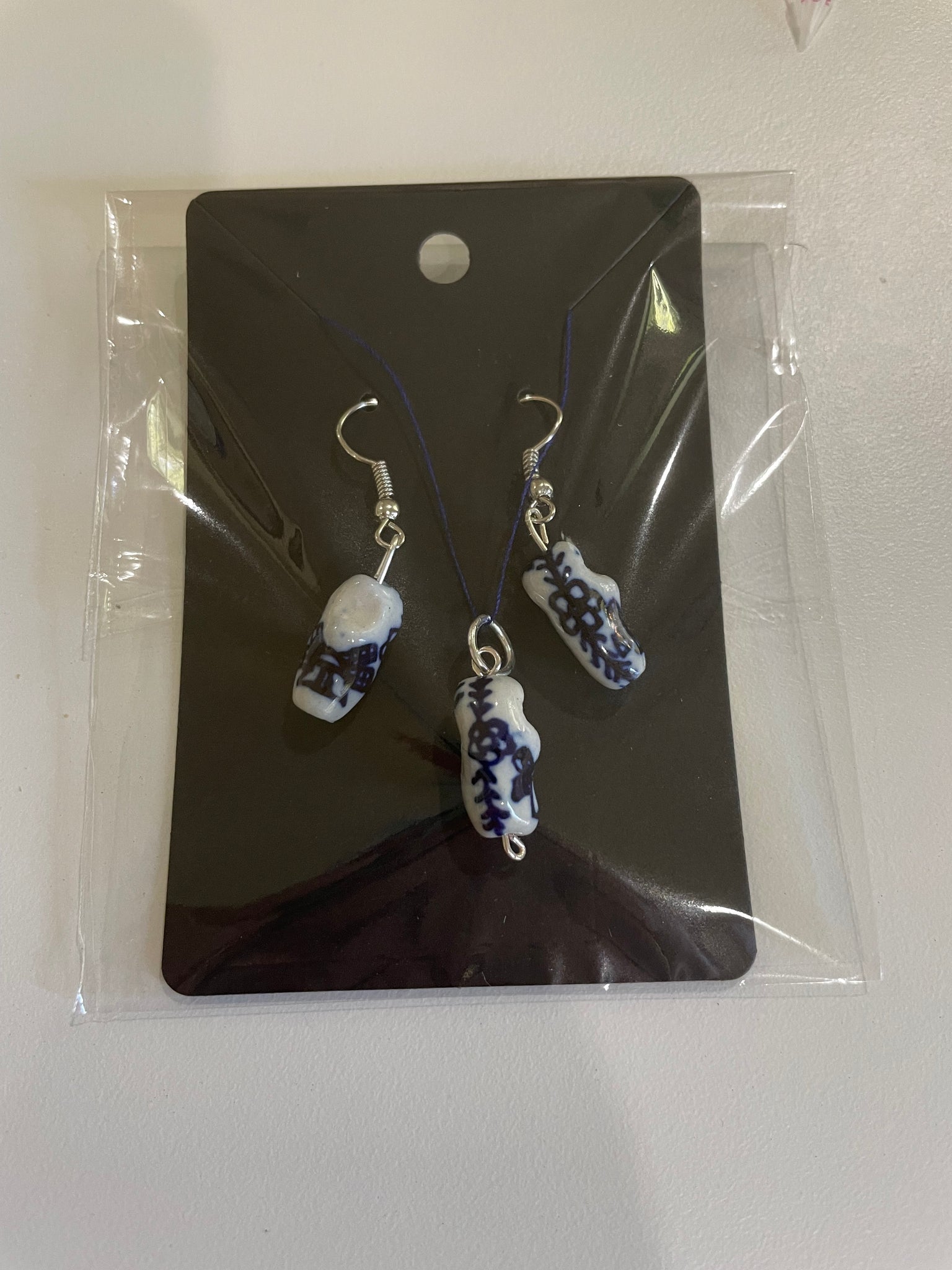 Delft blue ceramic earrings + pendant GLOG mini