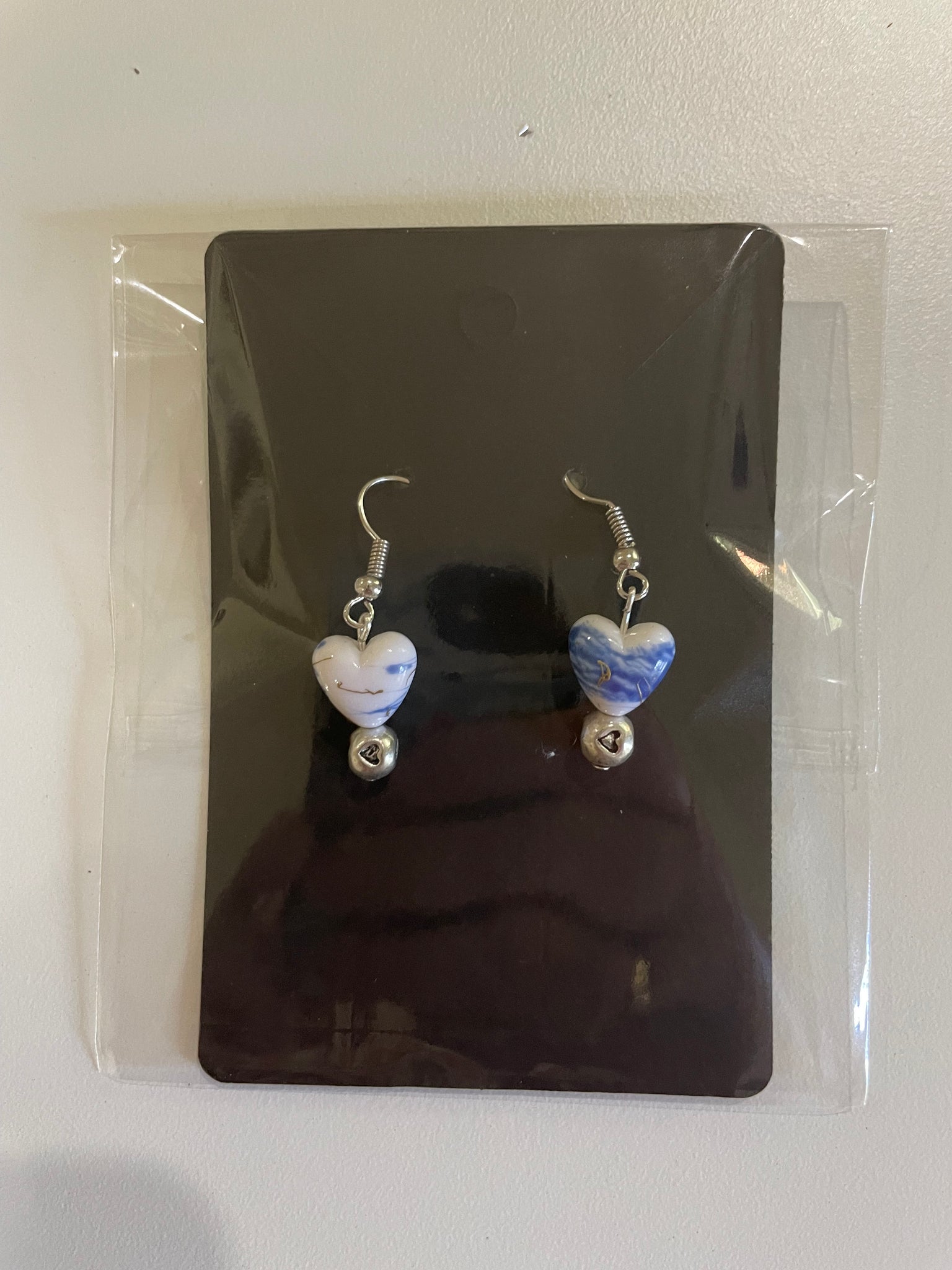 Delft blue ceramic earrings HEART