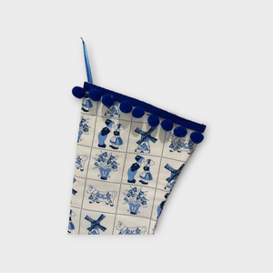 Dutch Heritage Christmas stocking 'Delft Blue'