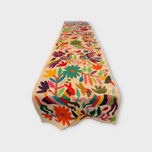 Otomi table/bed runner, Multicolor