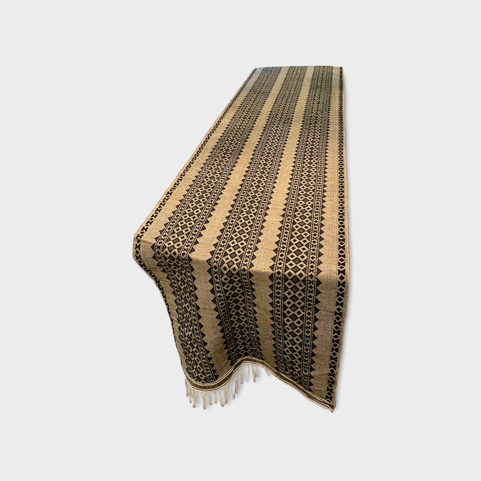 Inabel bed or table runner, Black