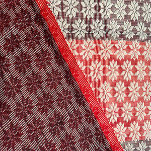 Inabel bed or table runner, Burgundy/ red