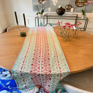 Inabel bed or table runner, Green and red