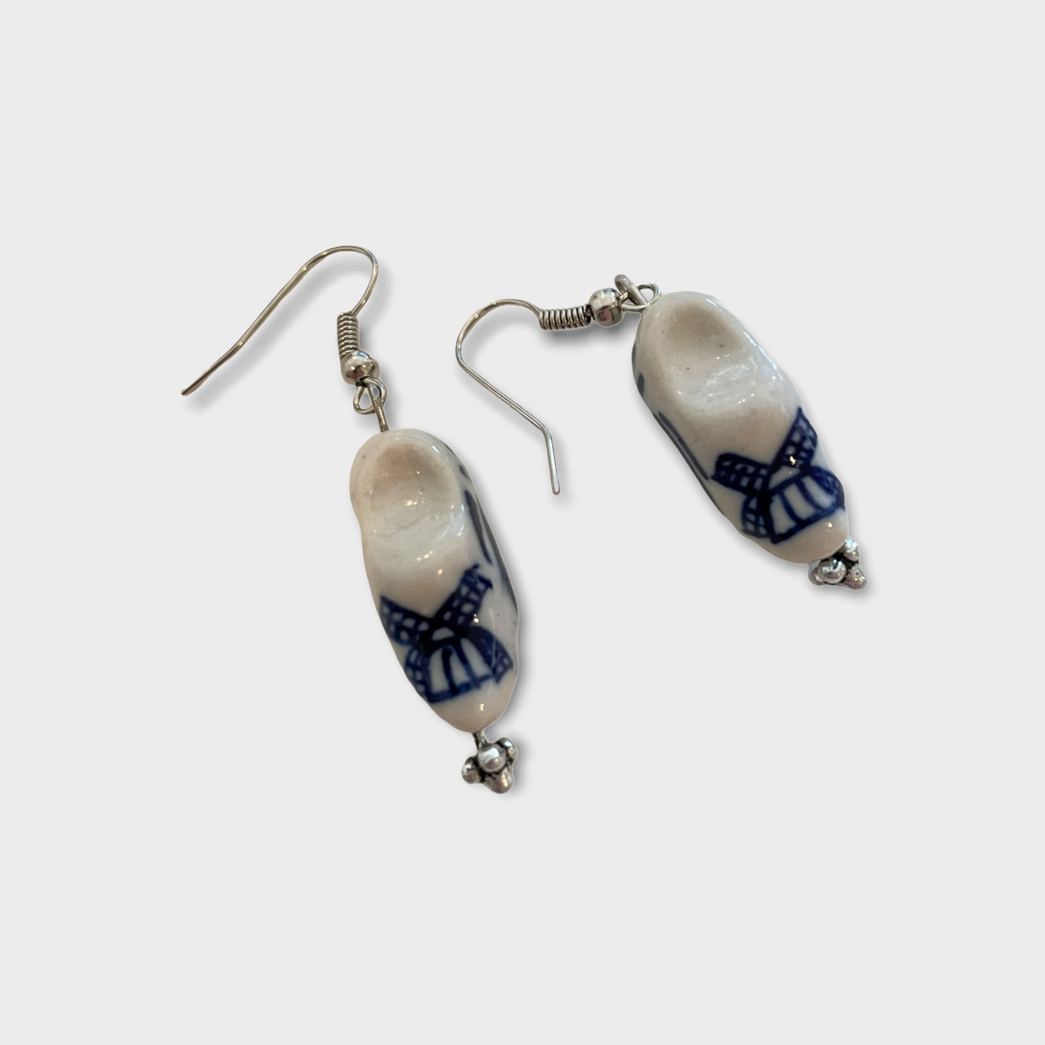 Delft blue ceramic earrings WOODEN SHOE