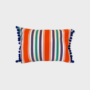 Dutch Heritage pillow 'Rode rok'